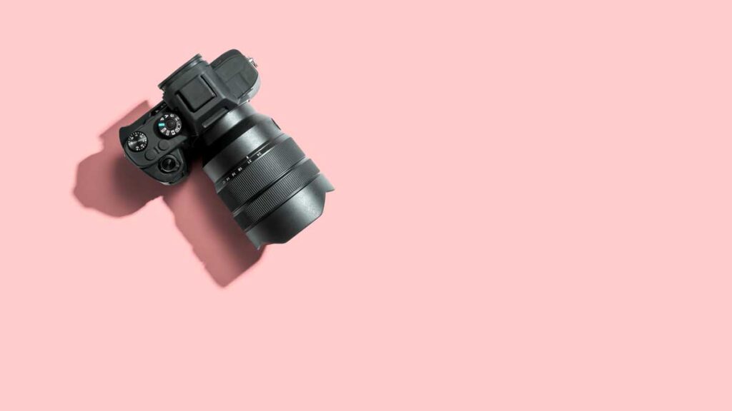 余計なものを削ぎ落とし、被写体の本質を引き出すプロフェッショナルな撮影。