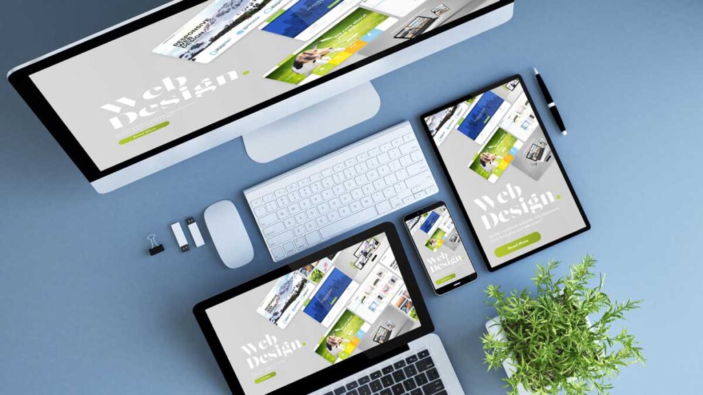 PC、タブレット、スマートフォンそれぞれに最適化されて表示されるレスポンシブWebデザインのイメージ